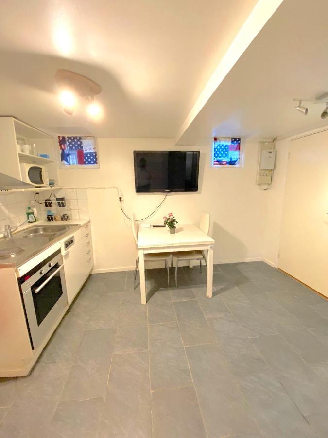 Tallkrogen Romantic House - Upper Or Lower Apartment Stockholm Kültér fotó