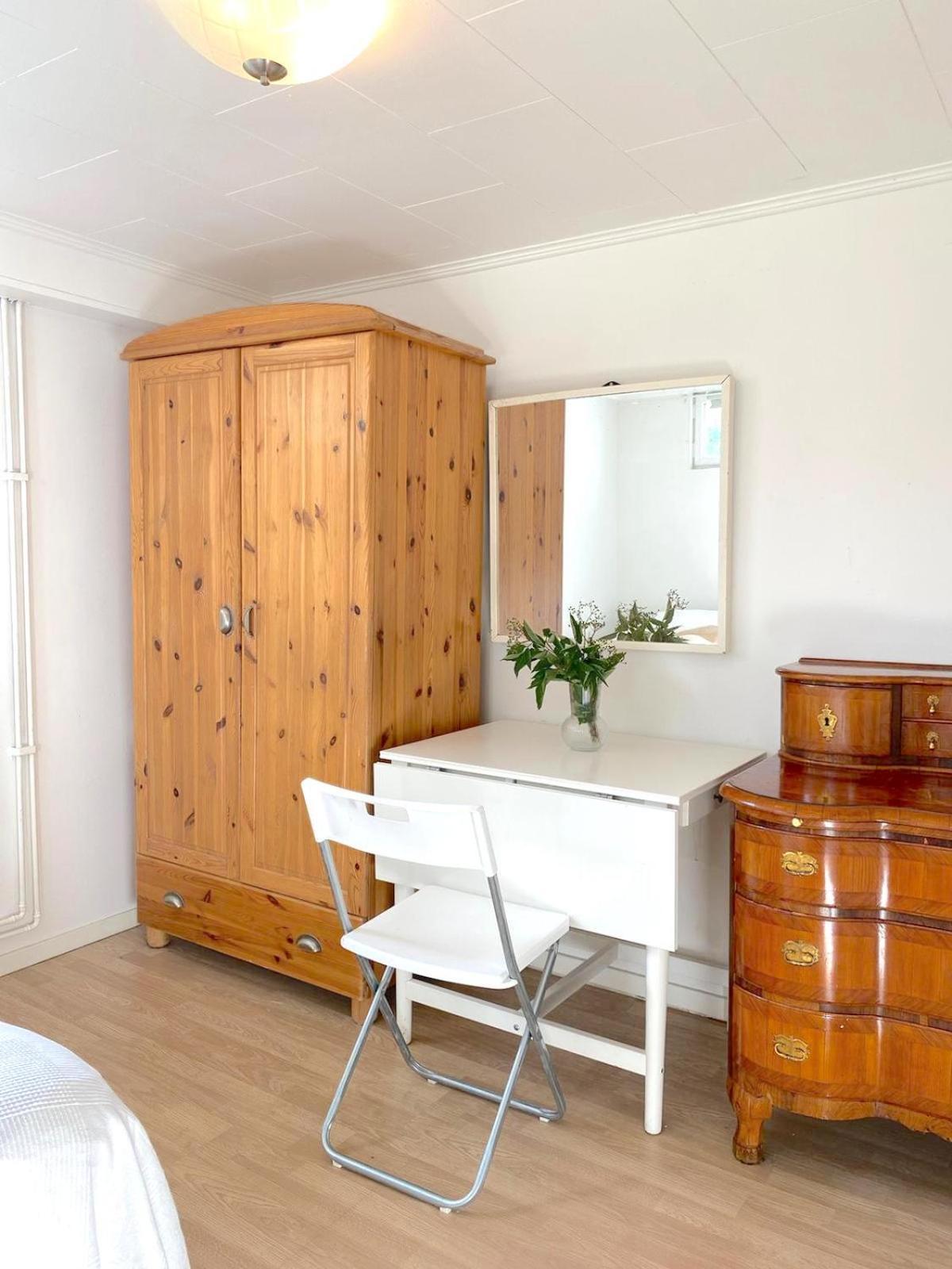 Tallkrogen Romantic House - Upper Or Lower Apartment Stockholm Kültér fotó