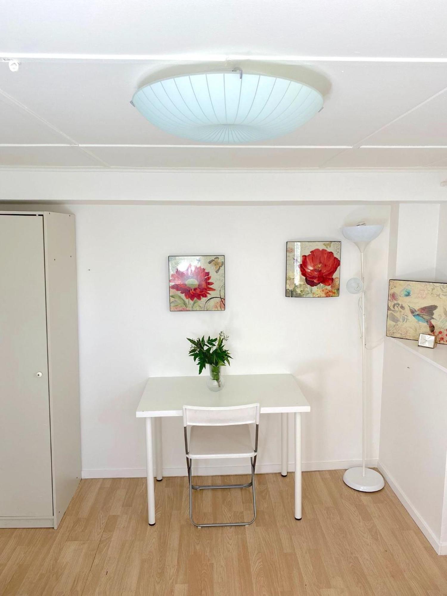 Tallkrogen Romantic House - Upper Or Lower Apartment Stockholm Kültér fotó