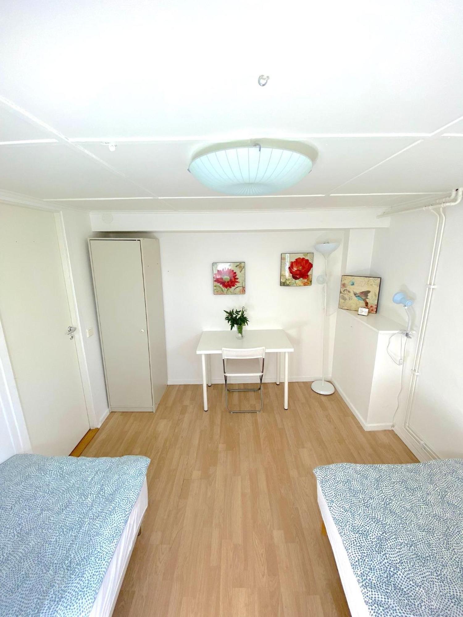 Tallkrogen Romantic House - Upper Or Lower Apartment Stockholm Kültér fotó